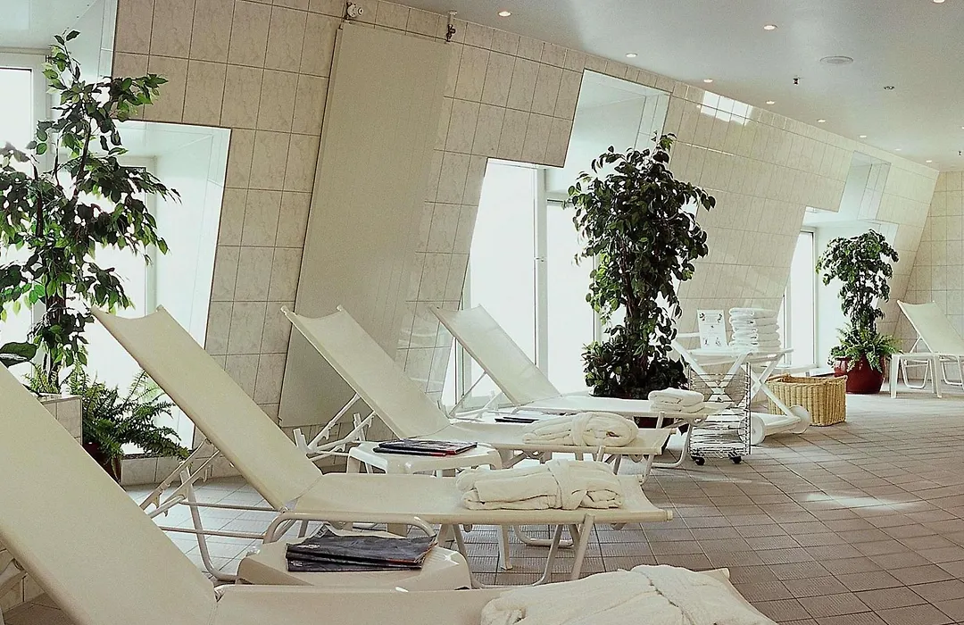 Mercure Hotel Berlin Tempelhof-1